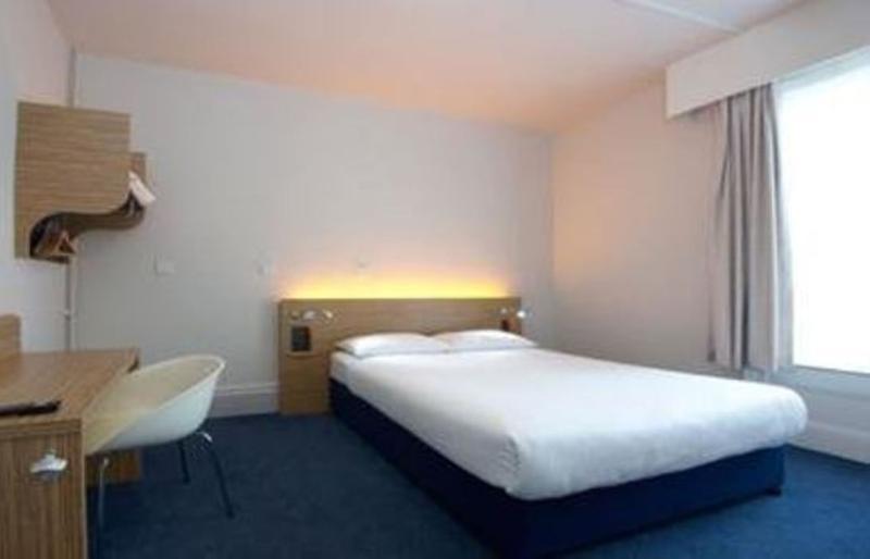 Travelodge Scarborough St Nicholas Exteriör bild